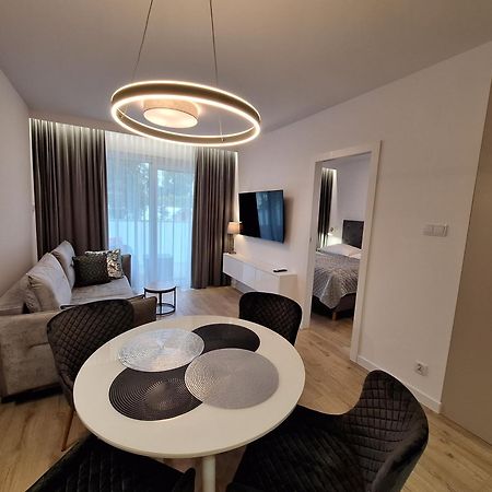 Modern White Kollataja 7A Apartment Kolobrzeg Luaran gambar